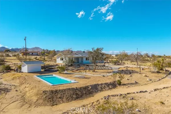 130 Delgada Avenue, Yucca Valley, CA 92284