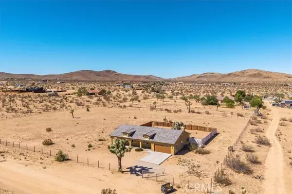 Joshua Tree, CA 92252,60726 Mason Drive