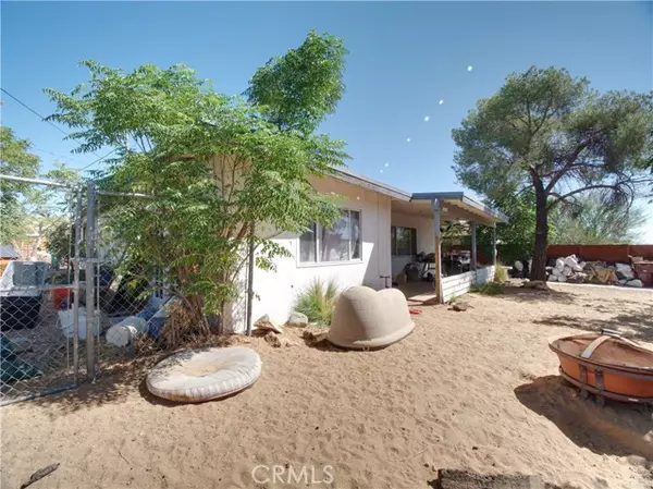 Joshua Tree, CA 92252,61804 Oleander Drive