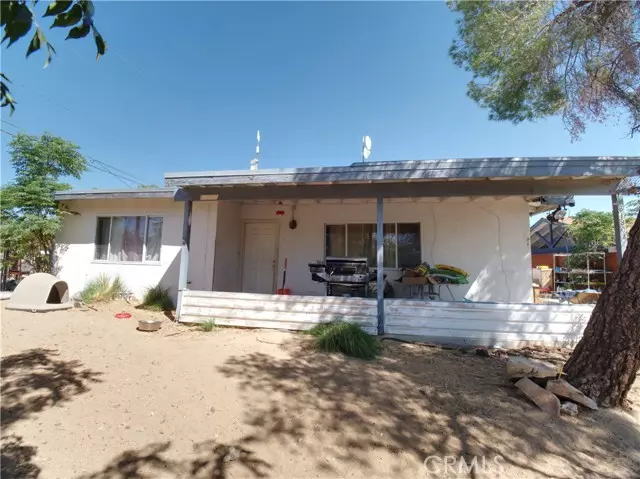 Joshua Tree, CA 92252,61804 Oleander Drive