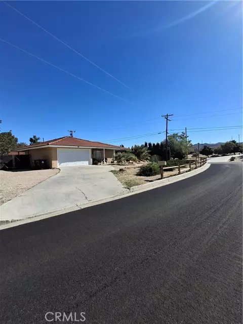 Yucca Valley, CA 92284,6873 Warren Vista
