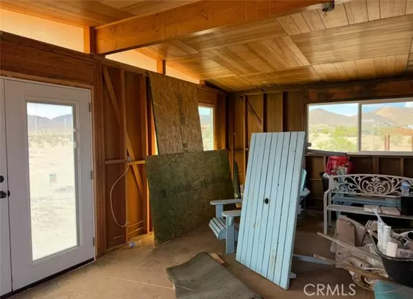 Twentynine Palms, CA 92277,68825 Michael Way