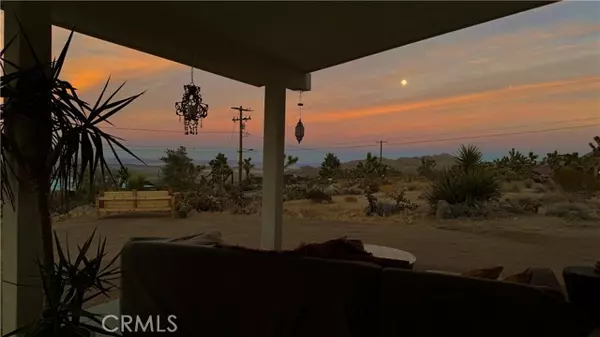 Joshua Tree, CA 92252,60976 Sandalwood