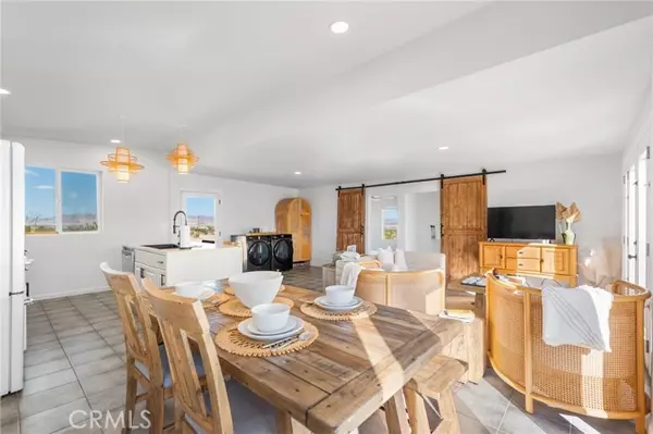 Twentynine Palms, CA 92277,4223 Hilltop