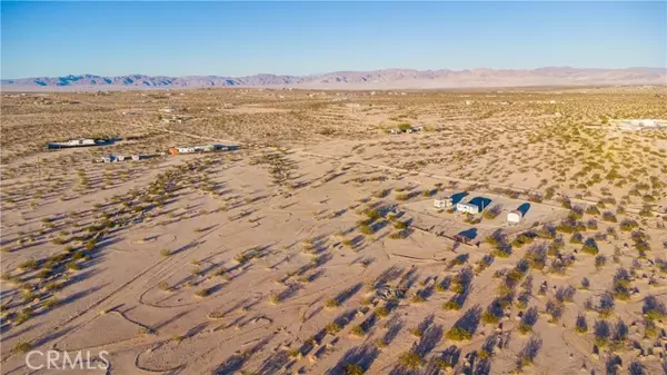 Joshua Tree, CA 92252,1188 Mile Square