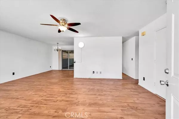 Joshua Tree, CA 92252,61945 Grand View Circle