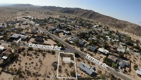 Joshua Tree, CA 92252,6083 Panorama