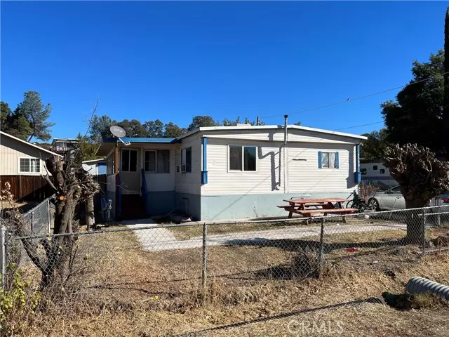 14300 Robinson Avenue, Clearlake, CA 95422