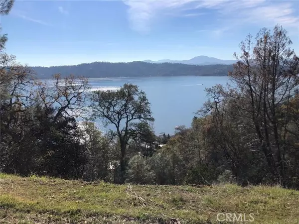 11705 Lakeview Drive, Clearlake Oaks, CA 95423