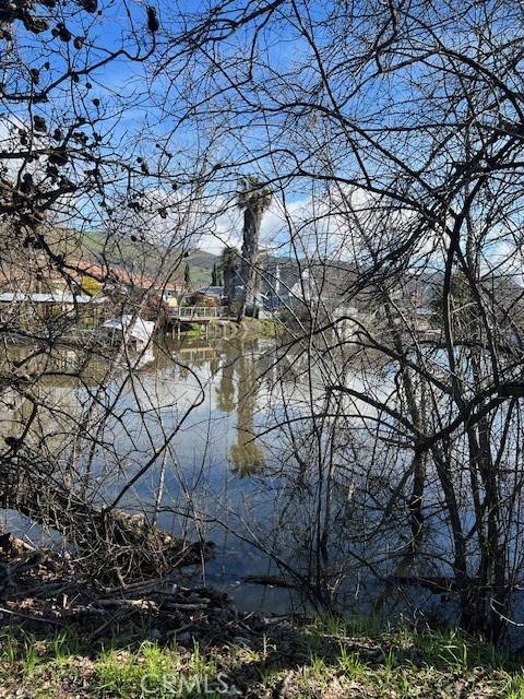 Clearlake Oaks, CA 95423,13277 Surf Lane