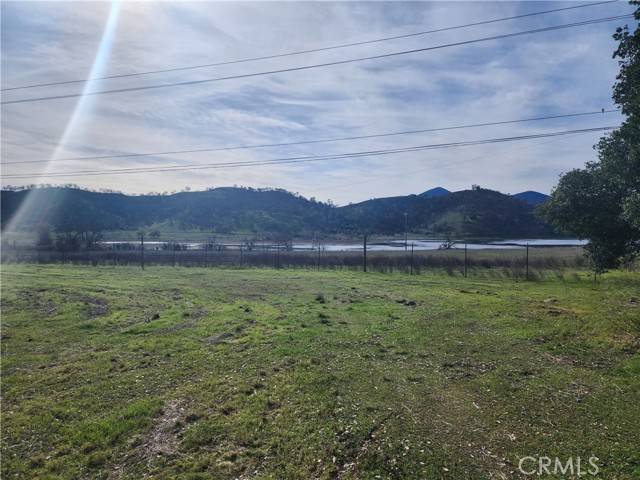 Clearlake, CA 95422,13440 Eastlake Drive