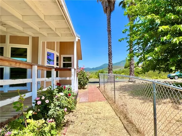 Kelseyville, CA 95451,7435 Live Oak Drive