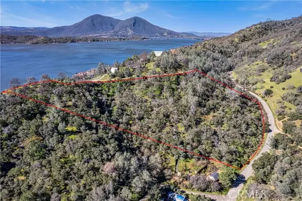 12225 Mountain View Drive, Clearlake Oaks, CA 95423