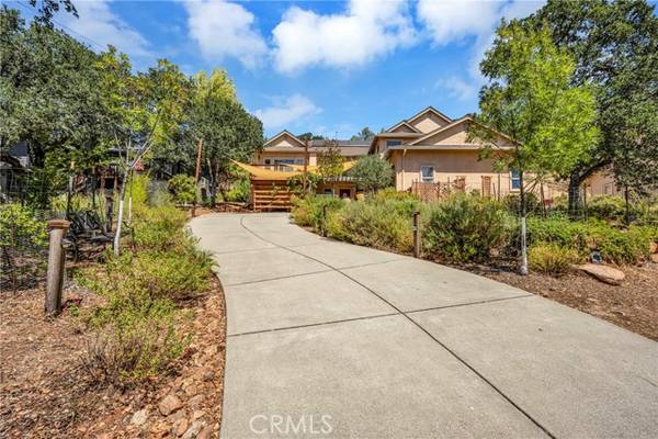 18884 Deer Hill Road, Hidden Valley Lake, CA 95467