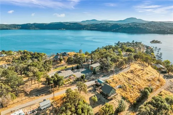 Clearlake, CA 95422,3012 Oak Crest Drive