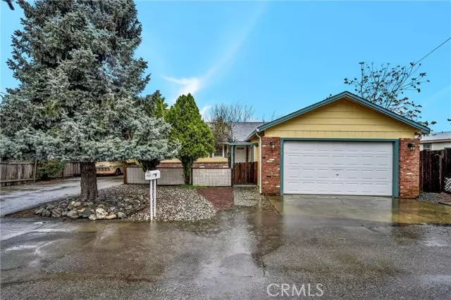 6813 Virginia Drive, Lucerne, CA 95458