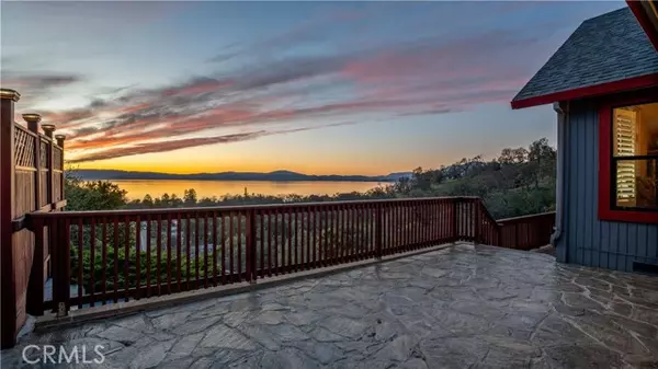 Lucerne, CA 95458,7047 Panoramic Drive