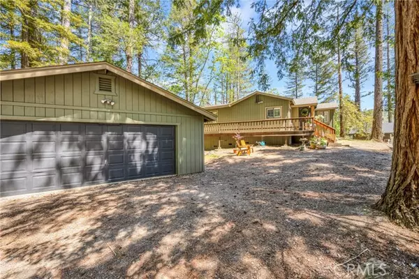 17380 Parnassus Drive, Cobb, CA 95461