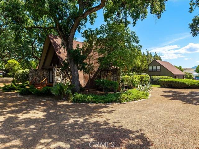 8475 Palace Drive, Kelseyville, CA 95451