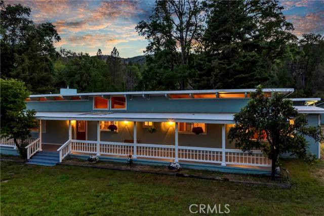 12255 Elk Mountain Road, Upper Lake/ Upper Lake Valley, CA 95485