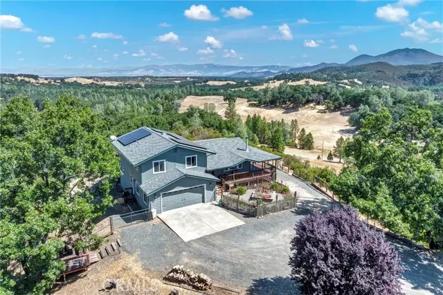 10225 Kelsey Creek Drive, Kelseyville, CA 95451