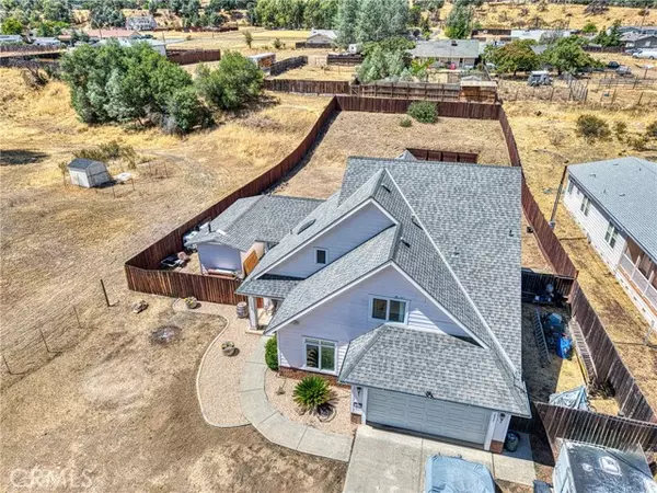 Clearlake Oaks, CA 95423,2920 Meadow Creek Road