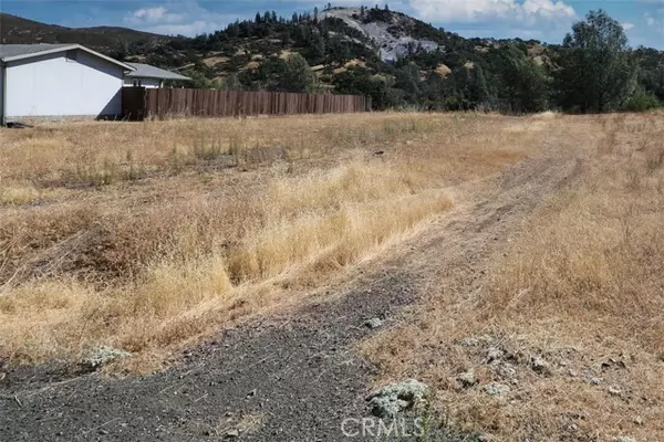 Clearlake Oaks, CA 95423,17837 Iris Way