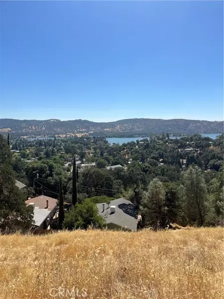 12415 Mountain View Drive, Clearlake Oaks, CA 95423
