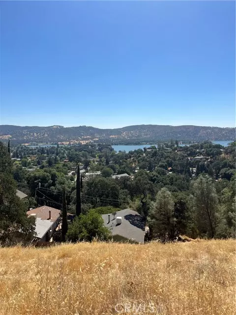 12415 Mountain View Drive, Clearlake Oaks, CA 95423
