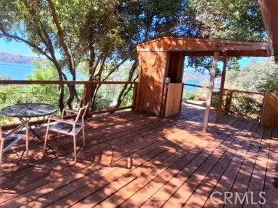 11664 Lakeview Drive, Clearlake Oaks, CA 95423