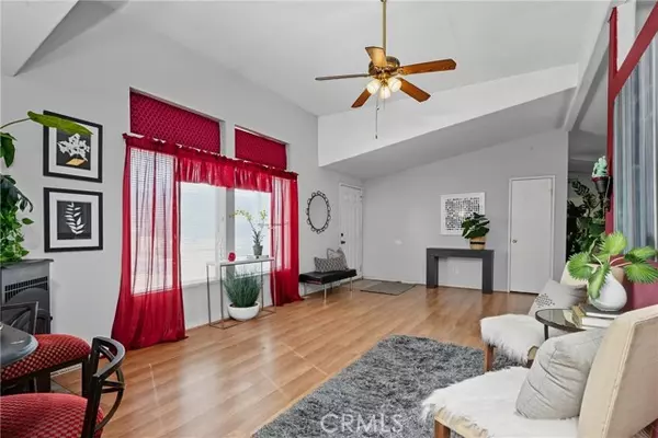 Clearlake, CA 95422,2835 Robin Lane