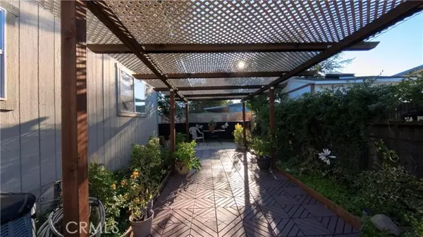 Kelseyville, CA 95451,5701 Live Oak Drive #37