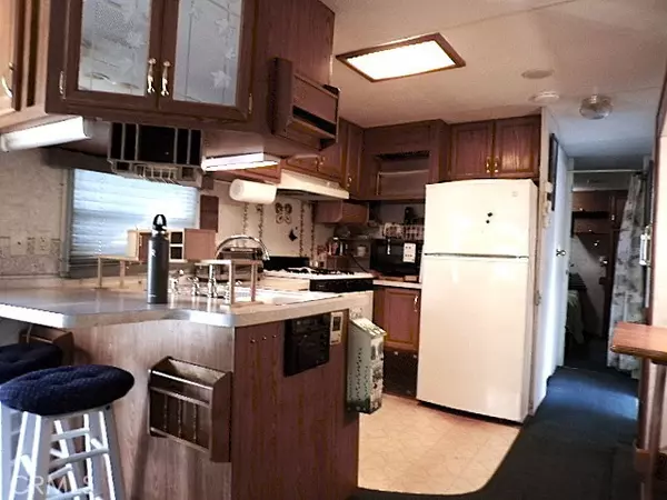 Clearlake Oaks, CA 95423,12840 Island Drive