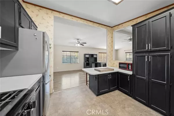 Clearlake Oaks, CA 95423,13953 Apple Lane