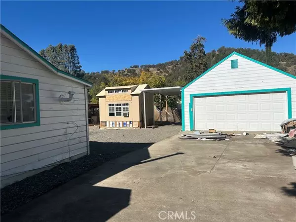 Clearlake Oaks, CA 95423,12958 3rd