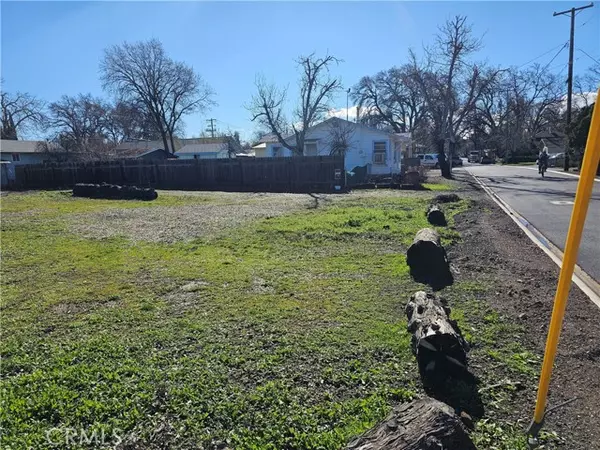 Clearlake, CA 95422,3516 Cypress Street