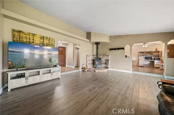 Hidden Valley Lake, CA 95467,19425 Old Creek Road