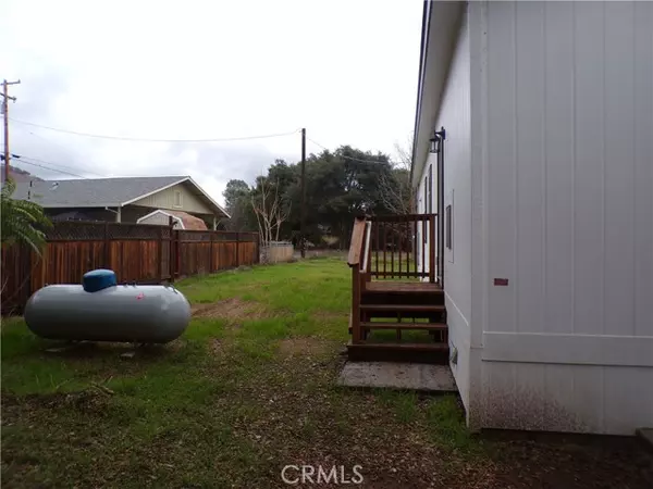 Clearlake, CA 95422,13586 Fair Oak