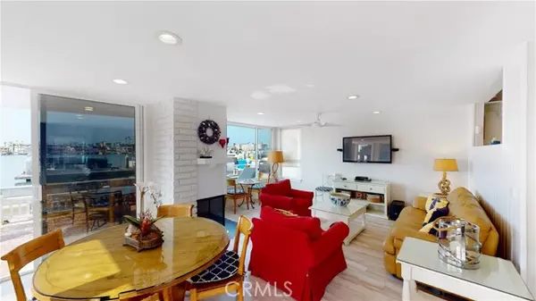 Newport Beach, CA 92662,510 S Bay Front