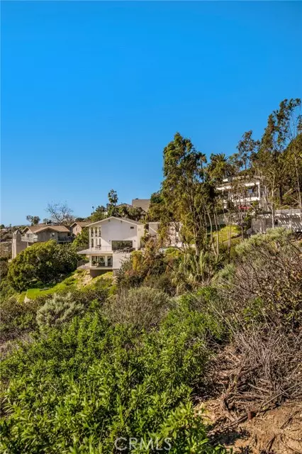 Laguna Beach, CA 92651,1477 Cerritos