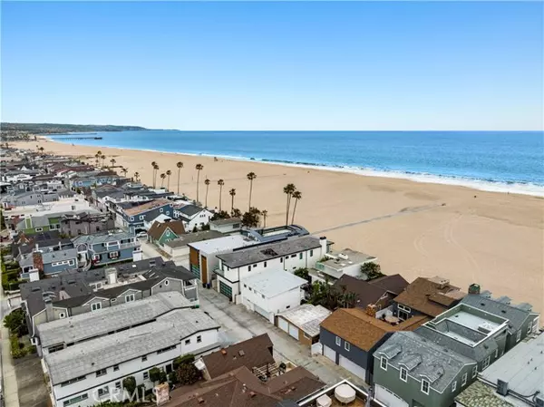 1212 W Oceanfront, Newport Beach, CA 92661