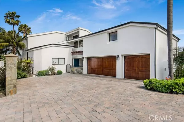 Newport Beach, CA 92660,727 Bayside Drive