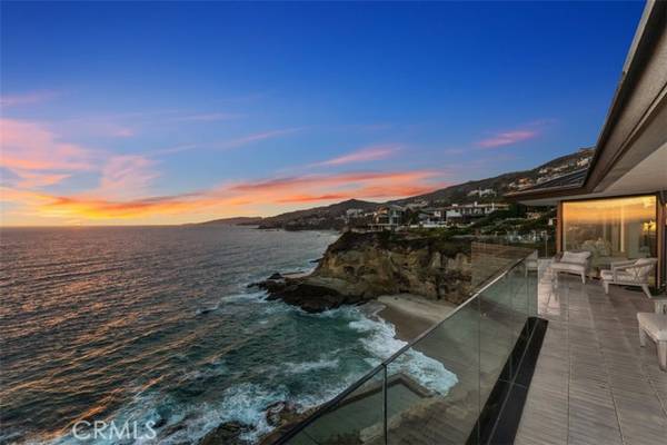 32 N La Senda Drive, Laguna Beach, CA 92651