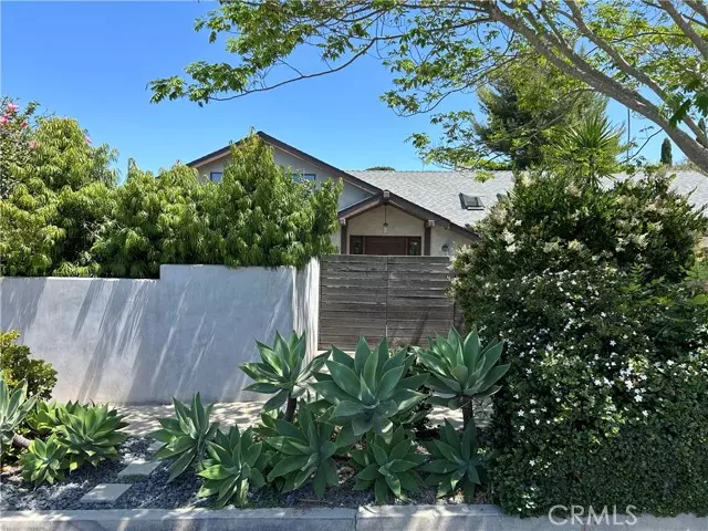 2708 Temple Hills Drive, Laguna Beach, CA 92651