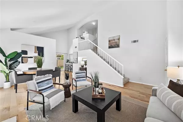 Rancho Santa Margarita, CA 92688,13 Via Mariposa