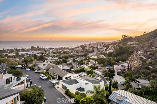 547 Temple Hills Drive, Laguna Beach, CA 92651