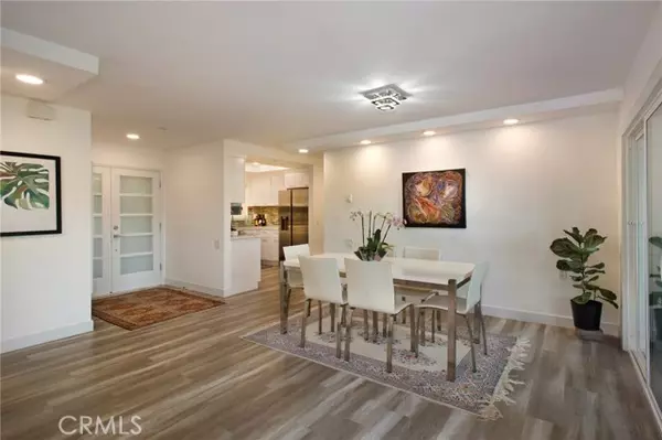 Laguna Woods, CA 92637,2354 Via Mariposa #1B