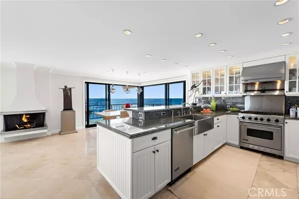 Laguna Beach, CA 92651,31423 South Coast Highway #Penthouse 1