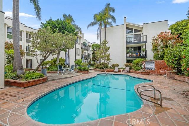 Los Angeles, CA 90024,1340 S Beverly Glen Boulevard #310