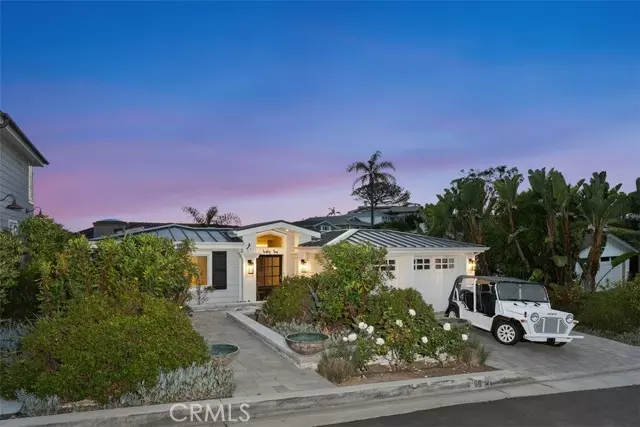 Laguna Beach, CA 92651,66 S La Senda Drive